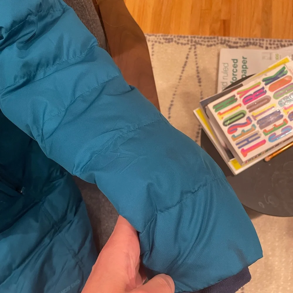 Lands End kids winter jacket - Picture 2 of 6